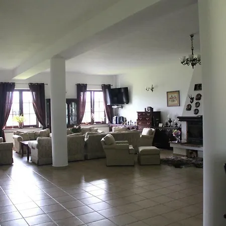 Farm stay Kantonia