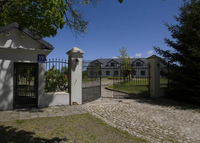 Çiftlik konaklama Kantonia